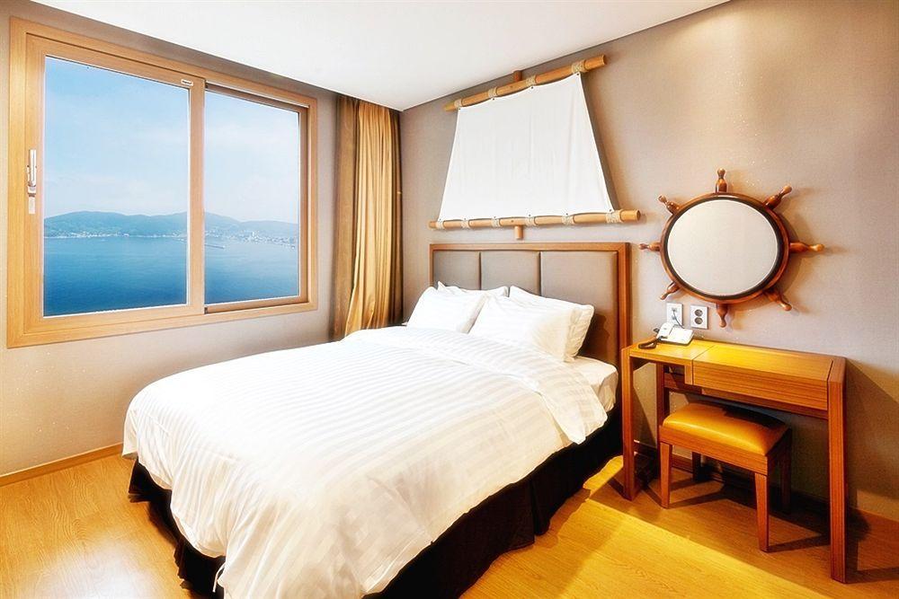 Sono Calm Geoje Hotel Екстериор снимка