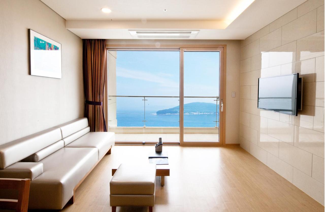 Sono Calm Geoje Hotel Екстериор снимка
