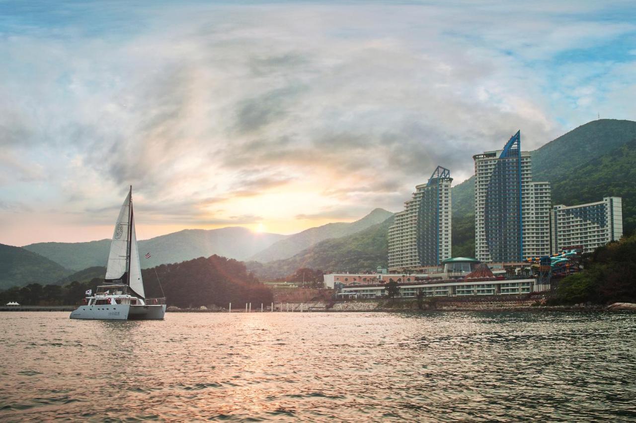 Sono Calm Geoje Hotel Екстериор снимка